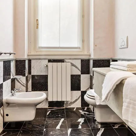 Located On The Shores Of Lake Maggiore Σπίτι διακοπών